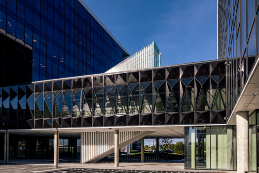 Elemental Riga Ekspluatācijā nodotas